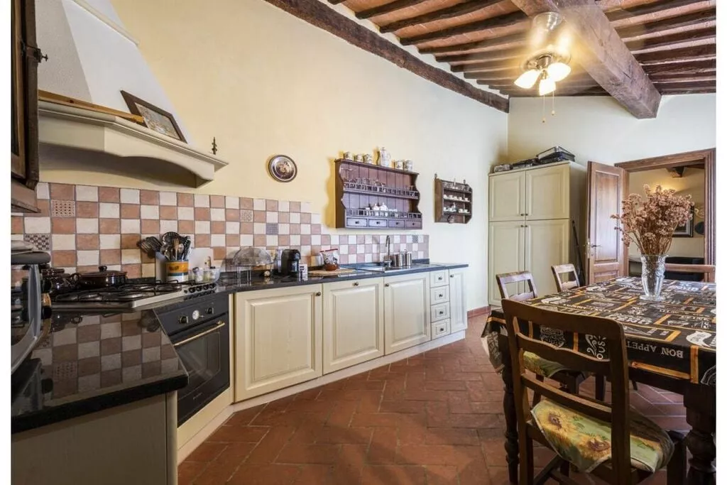 407668-Kitchen