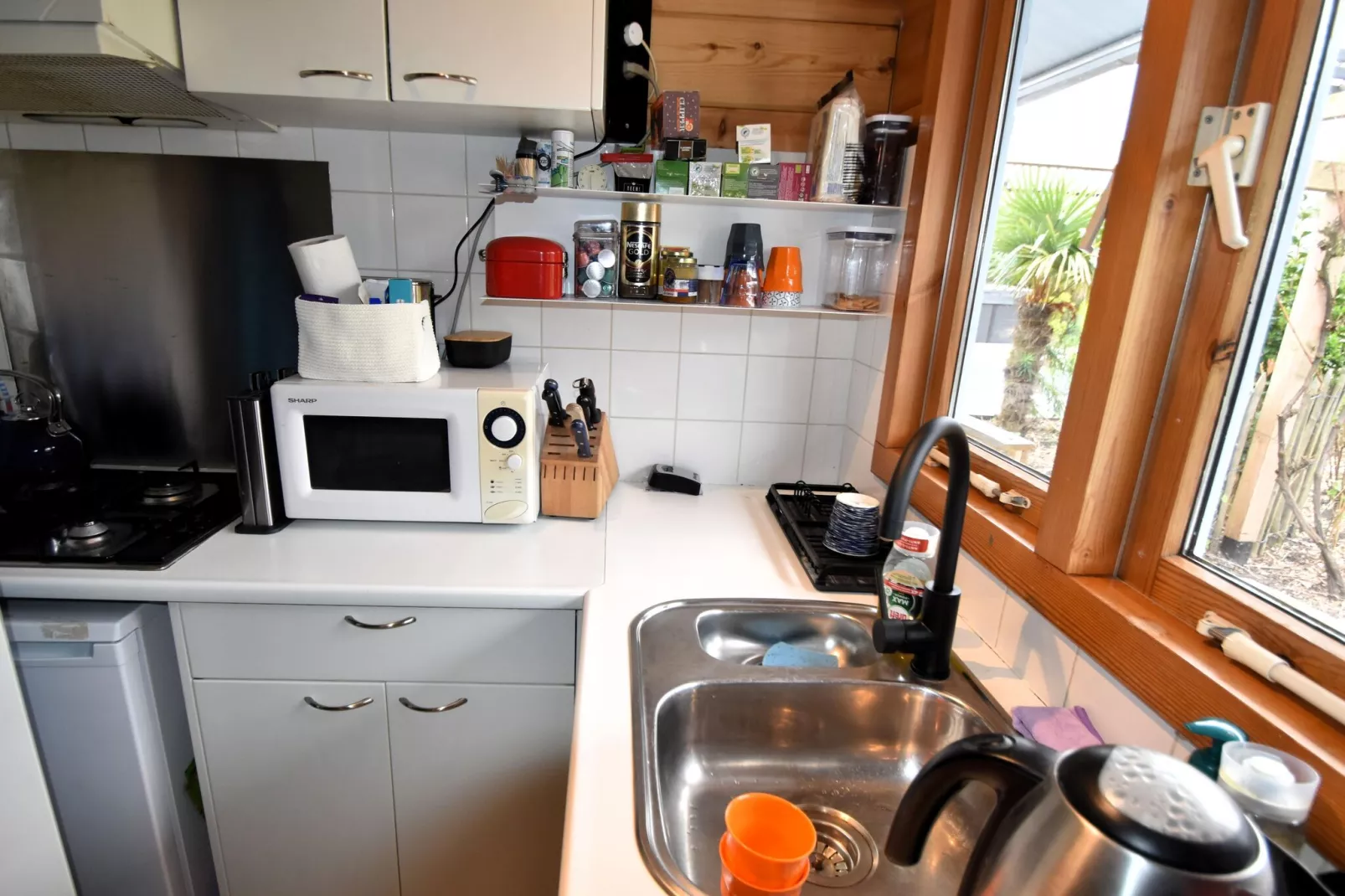 Shangri-La guesthouse-Kitchen