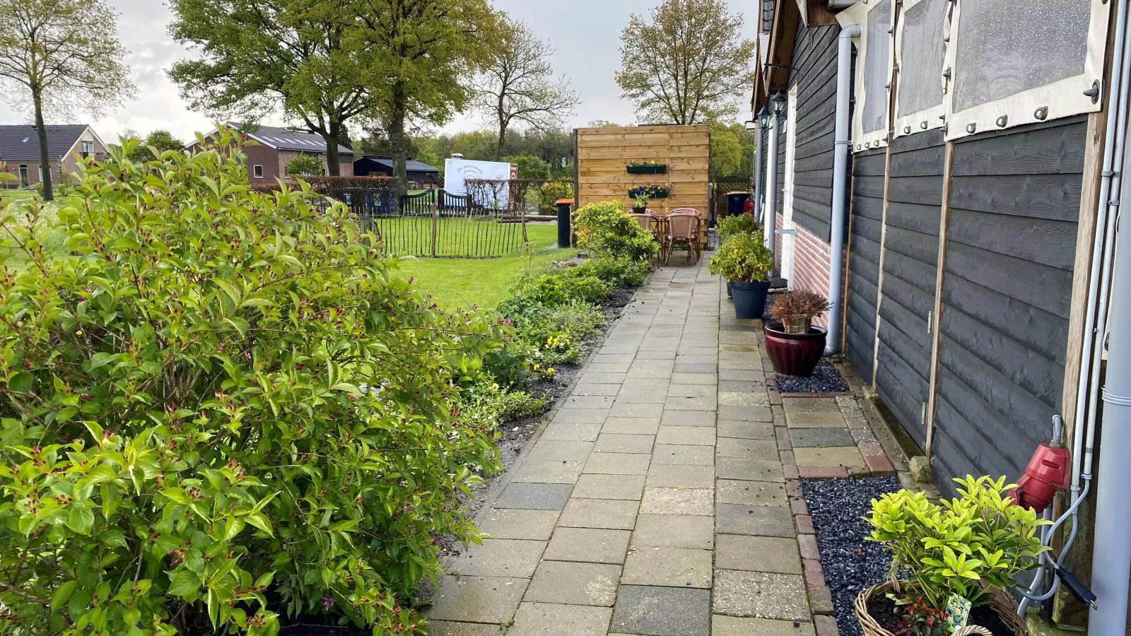 Reggezicht-Gardens summer