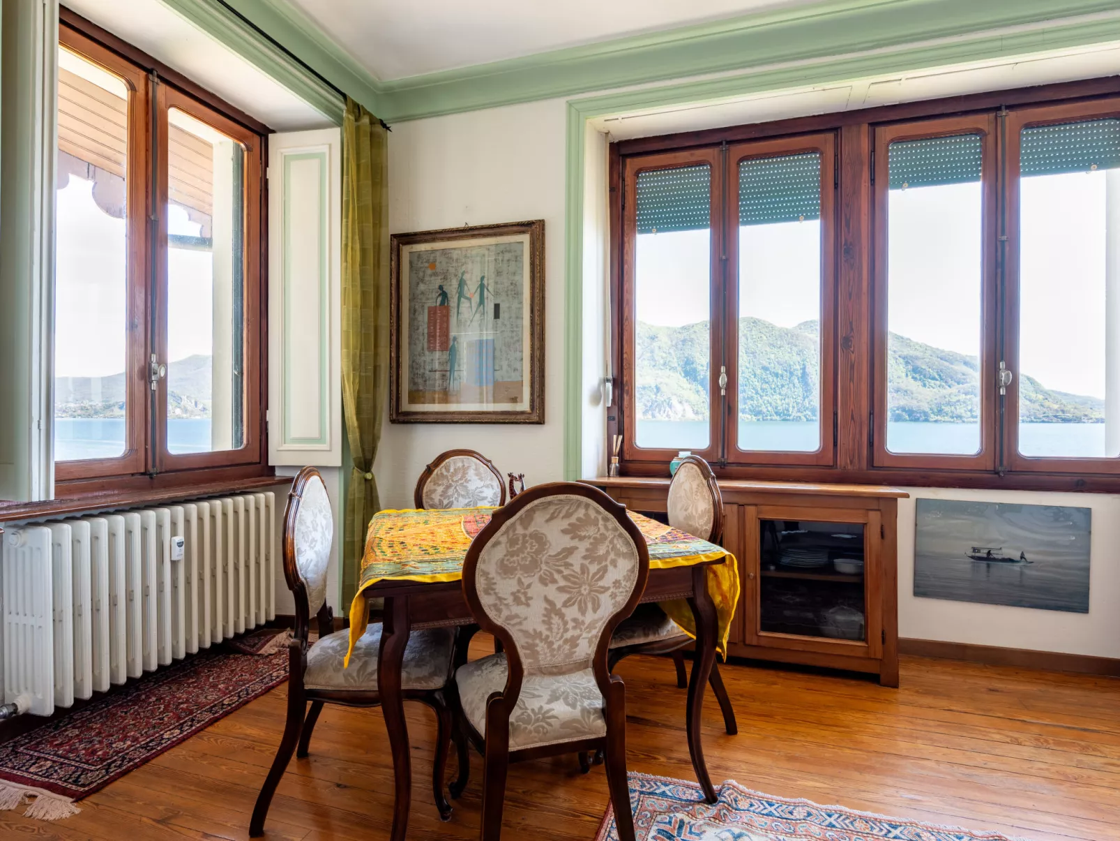 Villa Ceriana-Inside