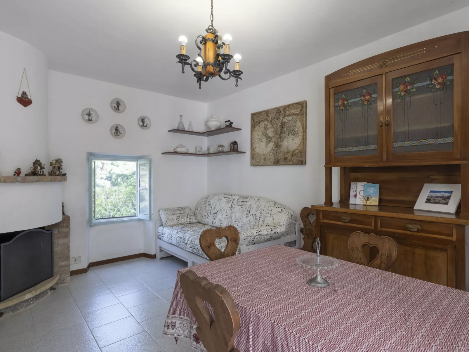 Il Castagneto-Inside