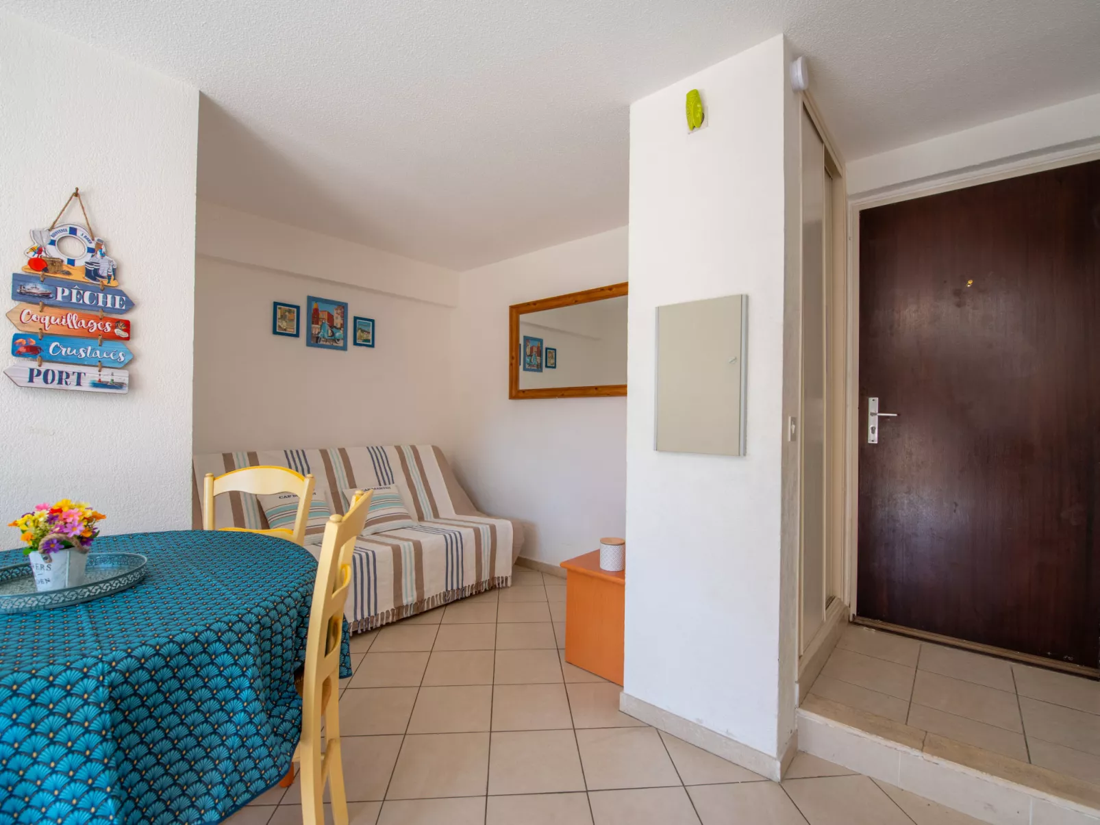 Le Palazzo del Mar-Inside