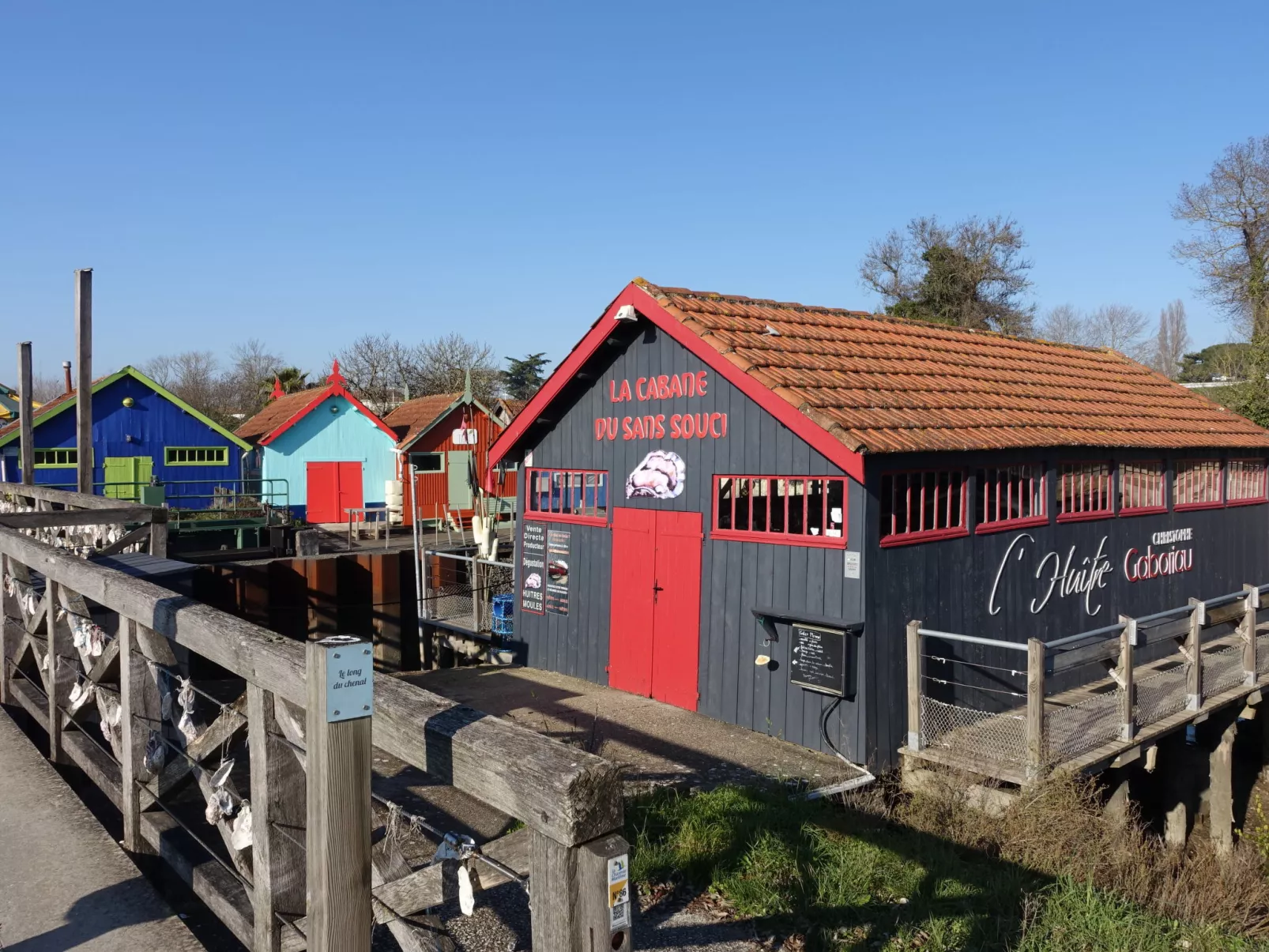 Les Cariatides-Area