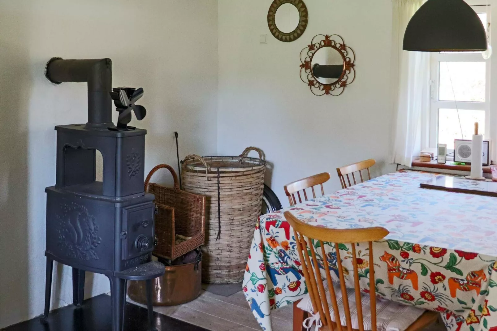 6 person holiday home in HISHULT
