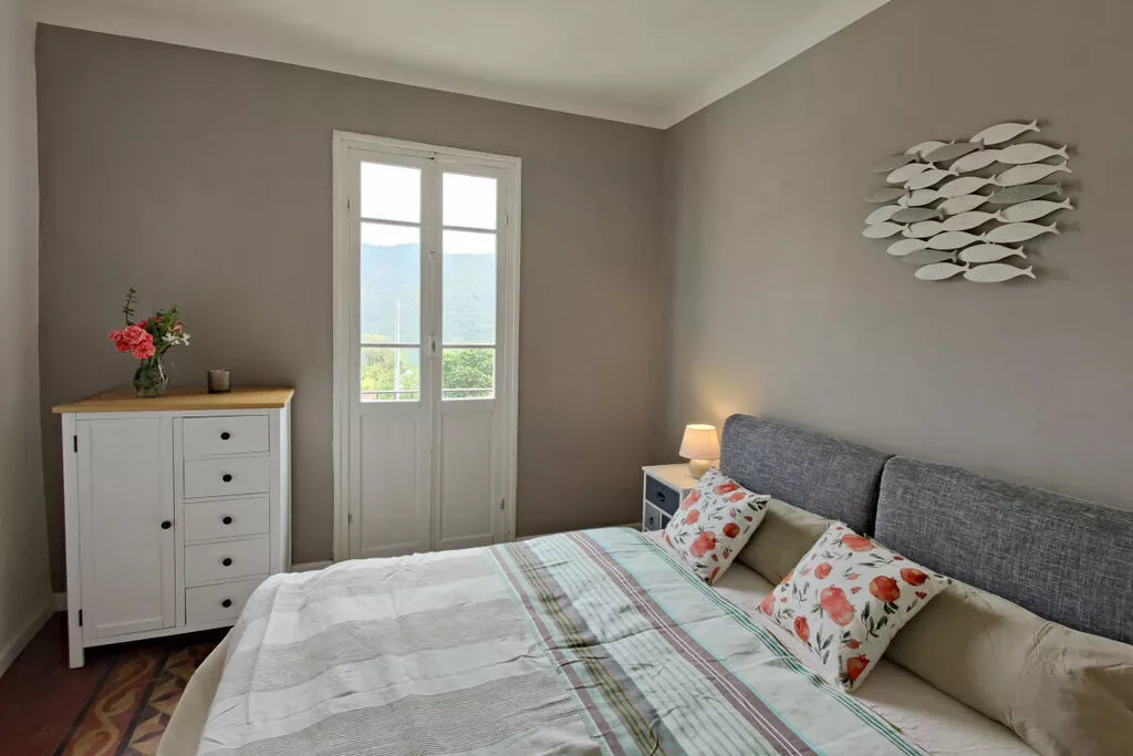 397829-Bedroom
