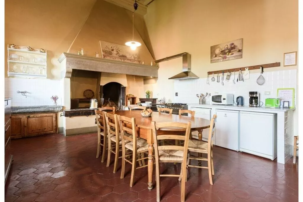444526-Kitchen