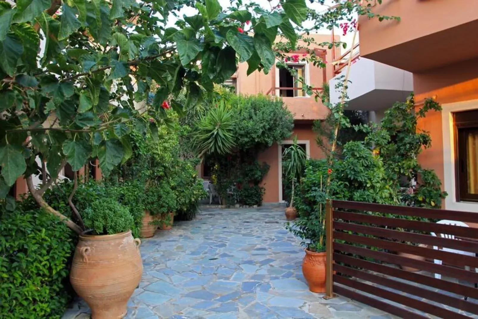 Holiday home, Paleochora-Apartment 1 bedroom 3 pax - Garten Sommer