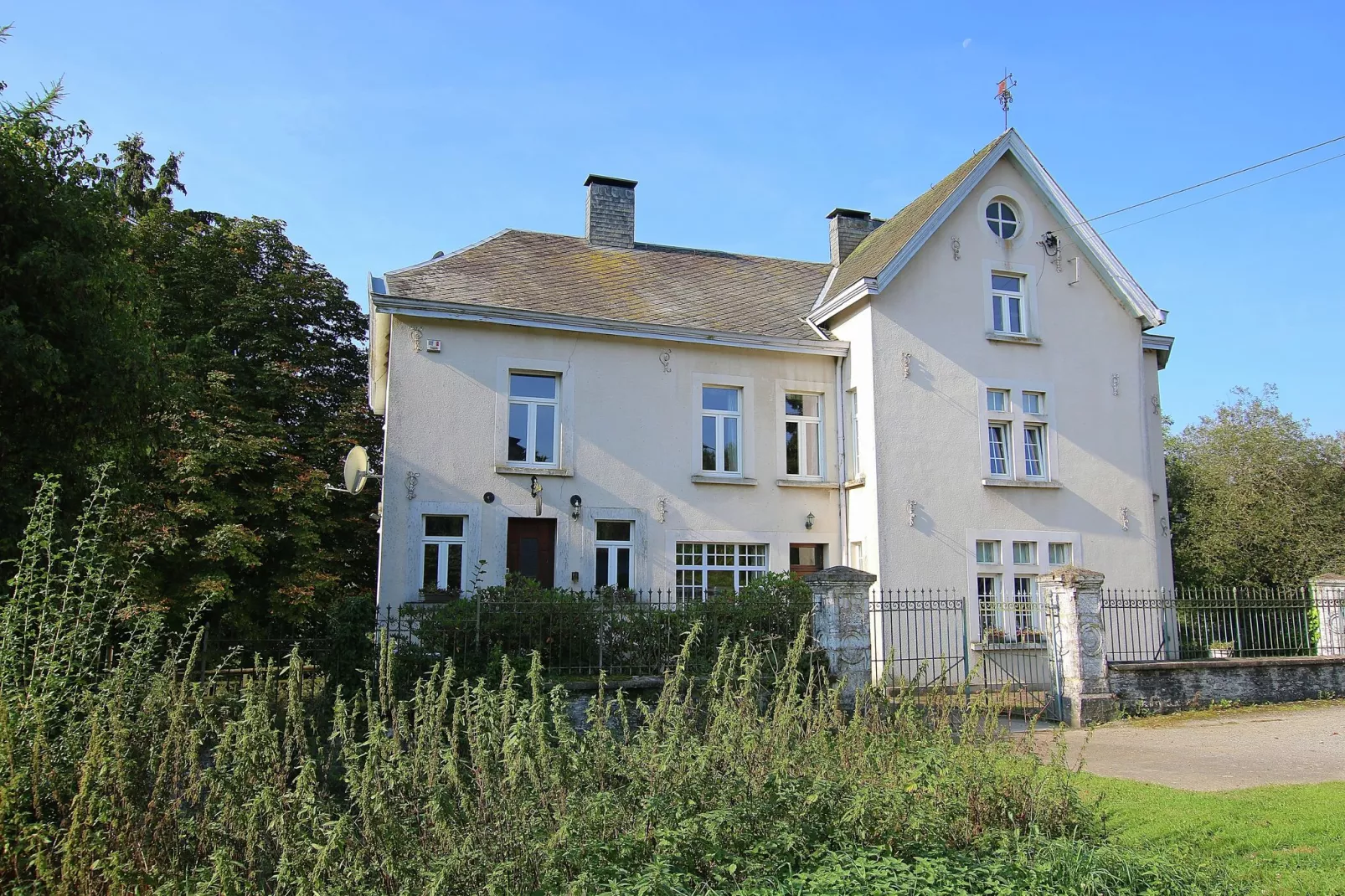 La Gentilhommière-Exterior summer