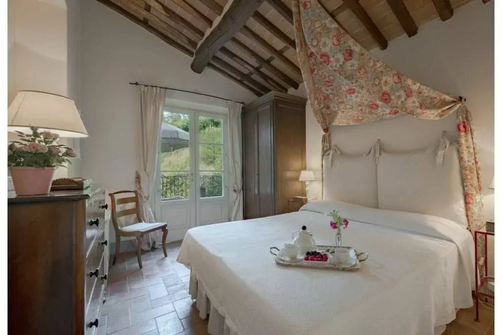 485477-Bedroom