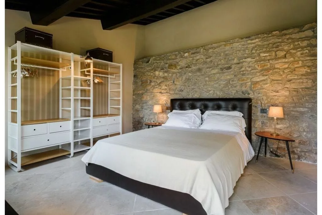 452682-Chambre