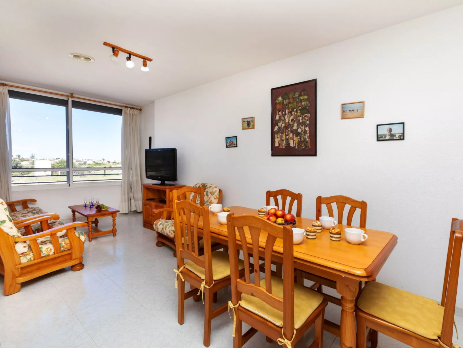 Pepa House-Inside