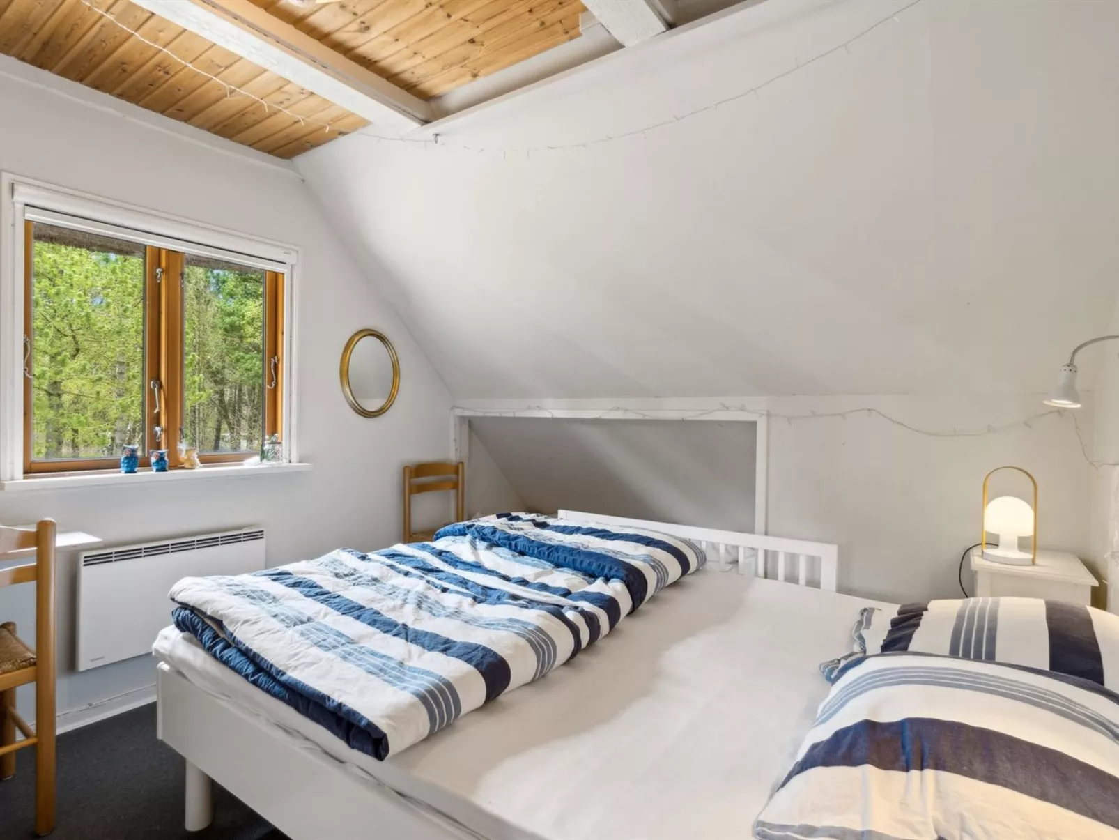 "Oluf" - 1.3km from the sea-Inside
