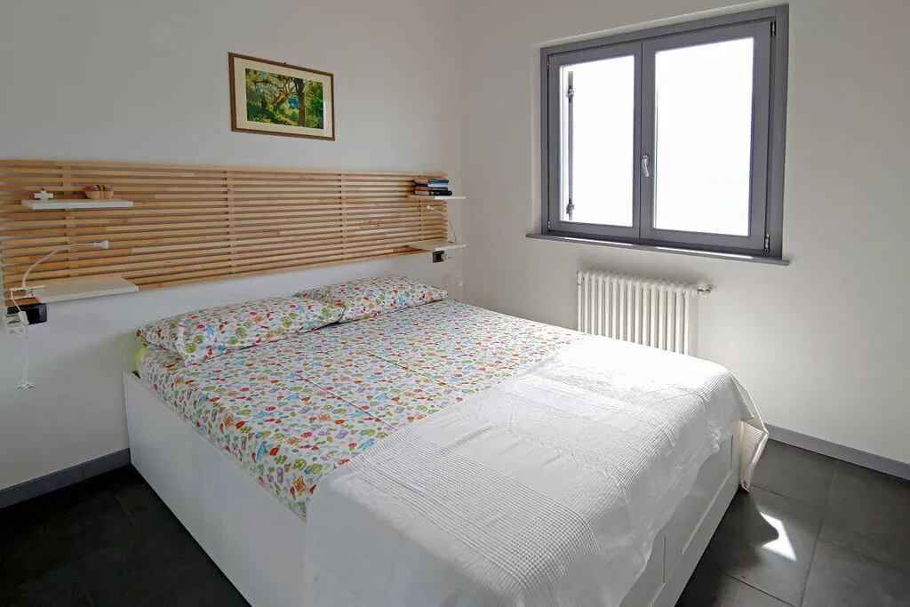 292277-Bedroom
