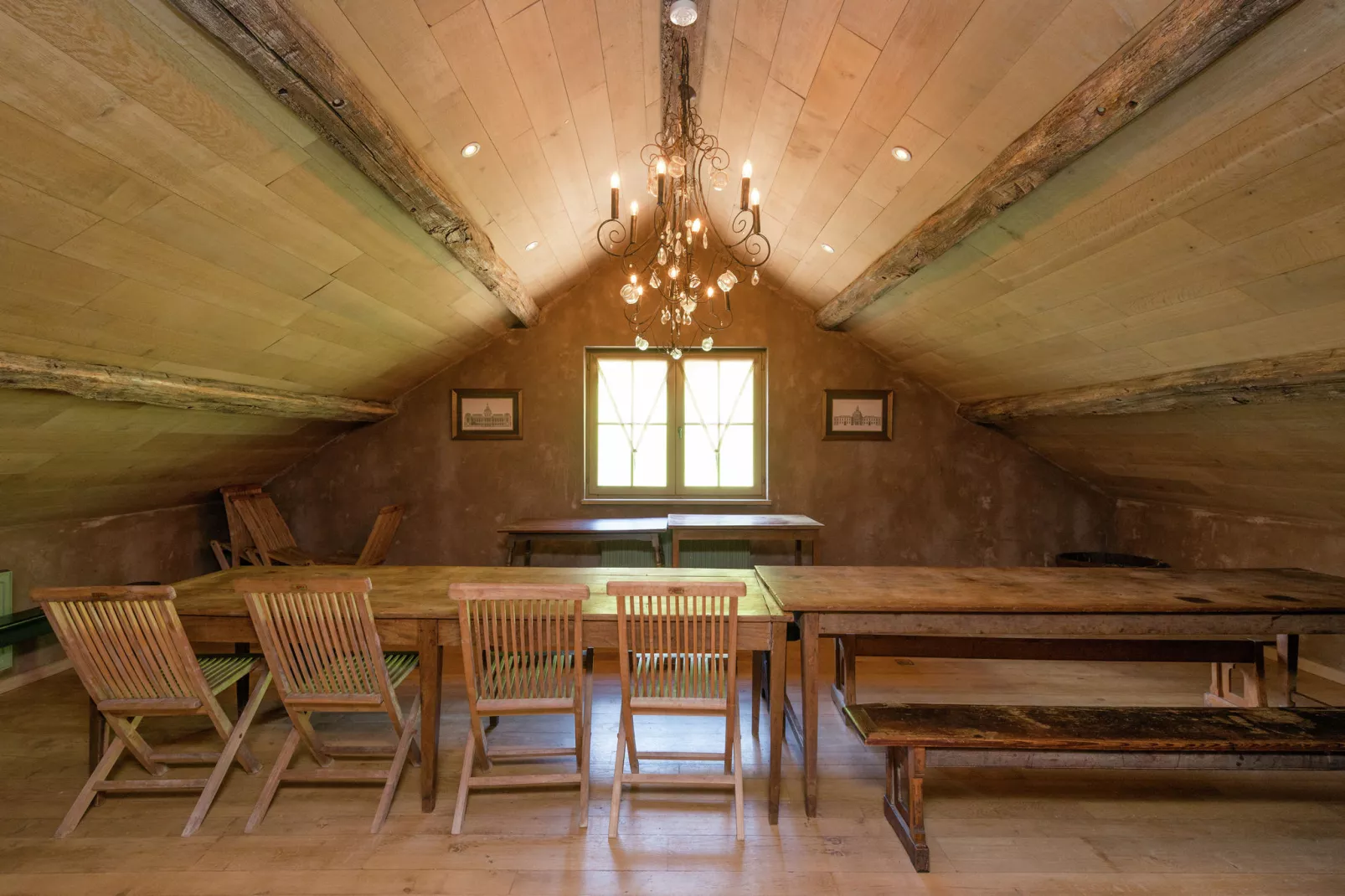 Le Vieux Moulin-Dining room