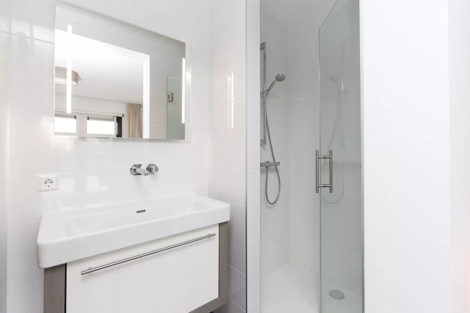 Friese Meren Villa's 10-Bathroom