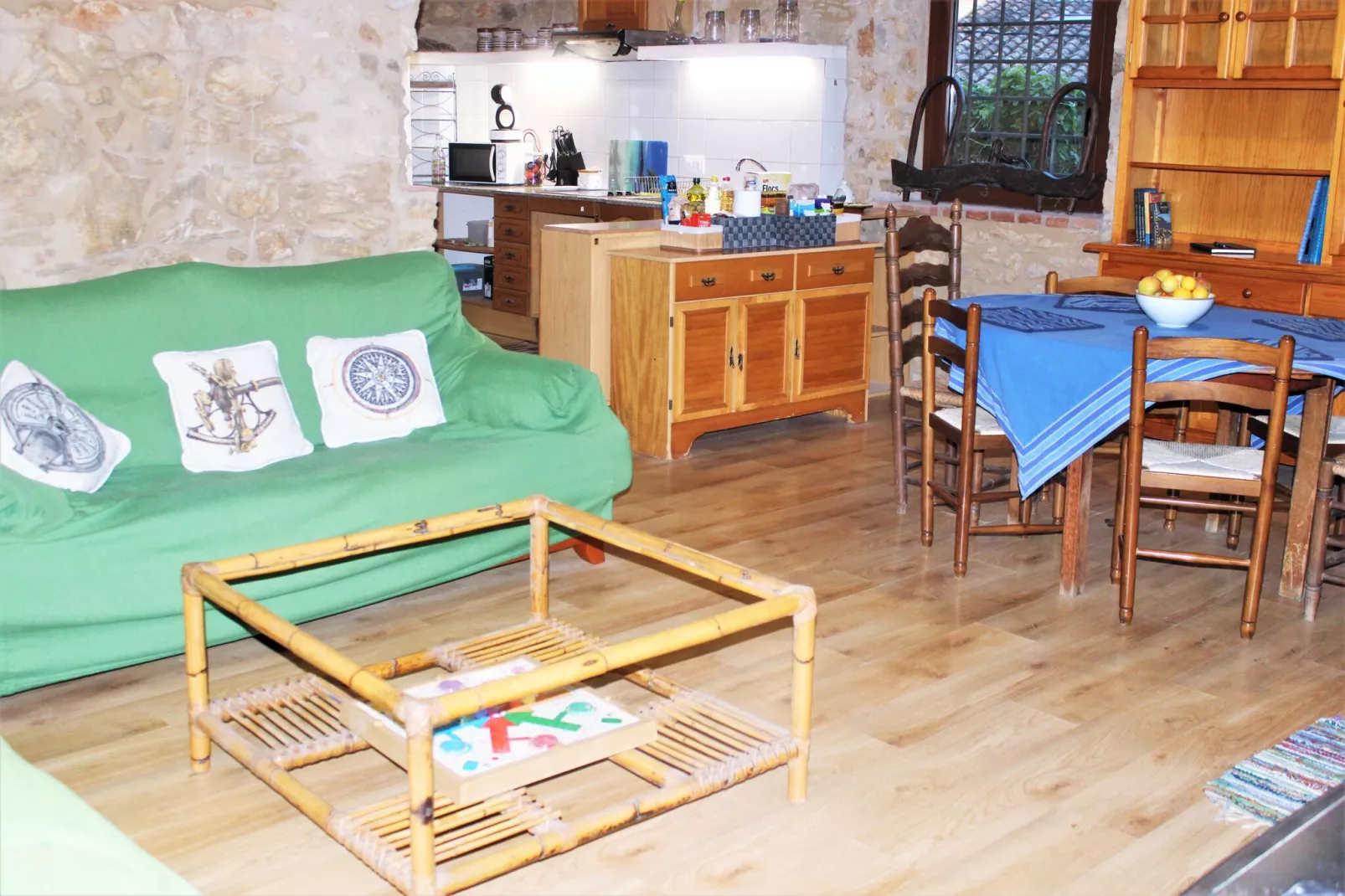 Les Corts de CAL VIRREI-Salon