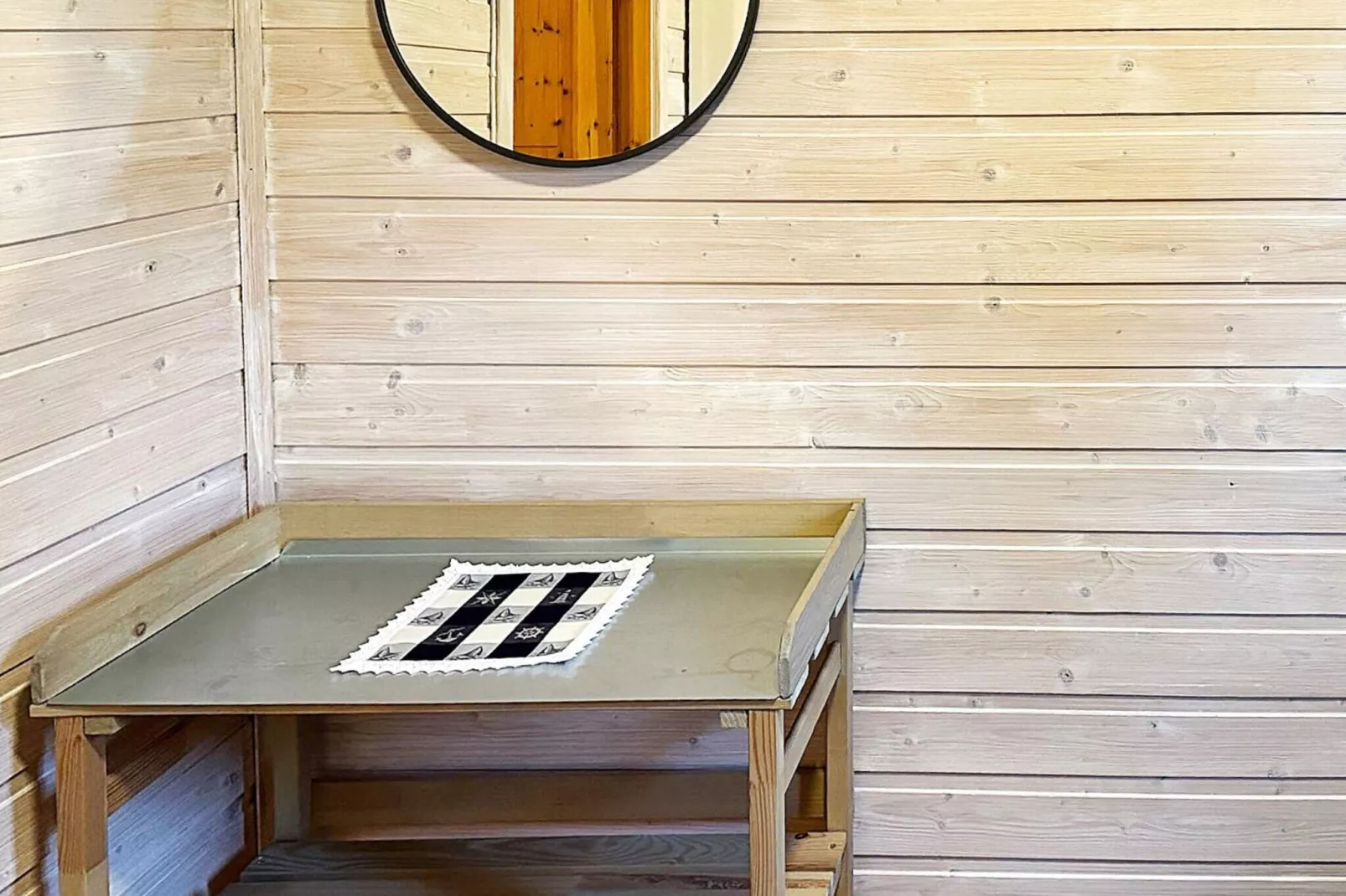 4 person holiday home in Lysøysundet-Indoor