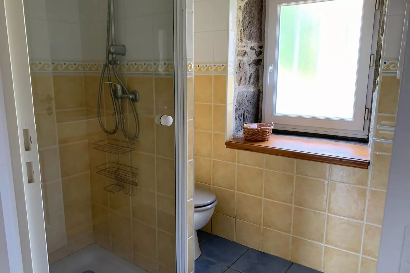Maison pour 3 personnes à la campagne-Bathroom