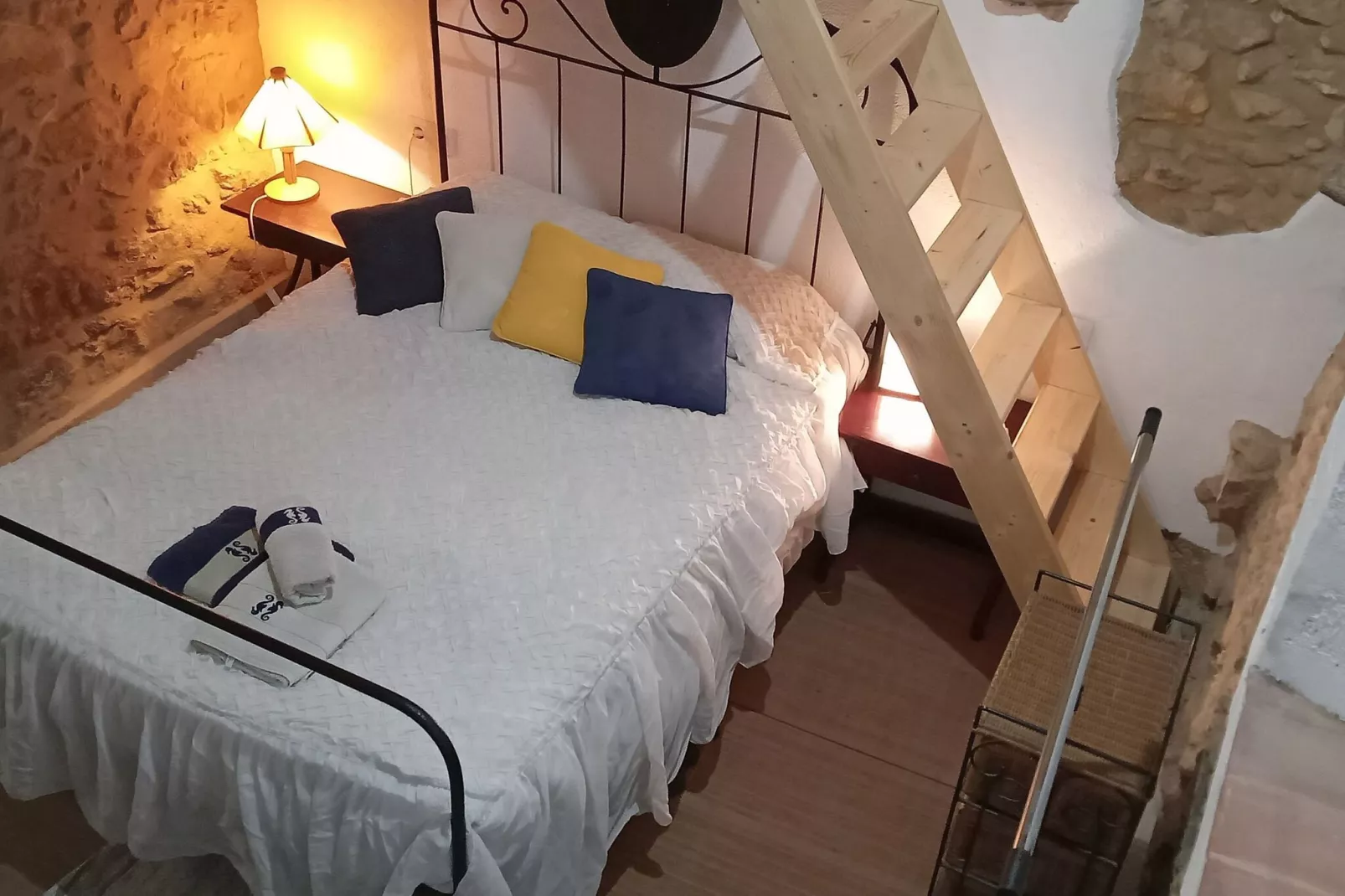Les Corts de CAL VIRREI-Chambre