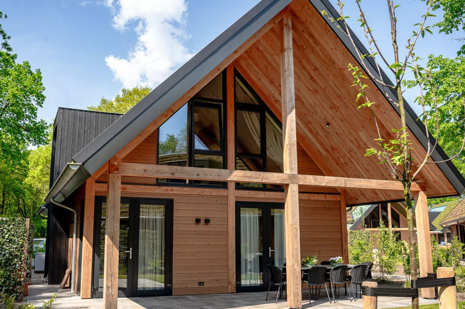Bos Villa met Hottub  6 personen-Exterior summer