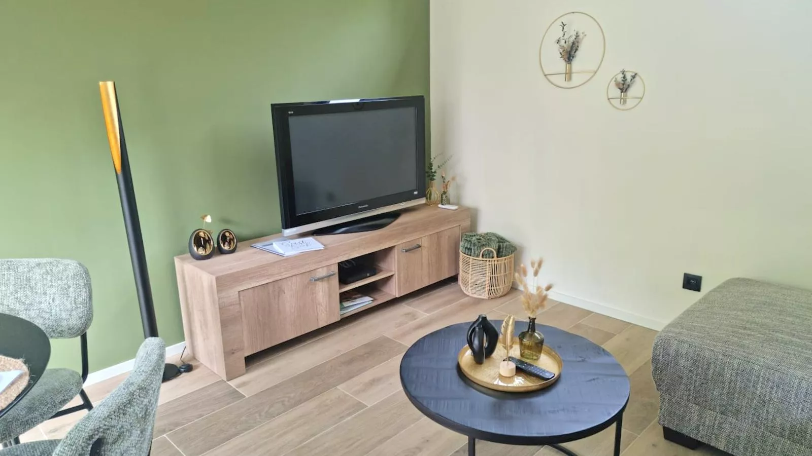 Thalor-Living room