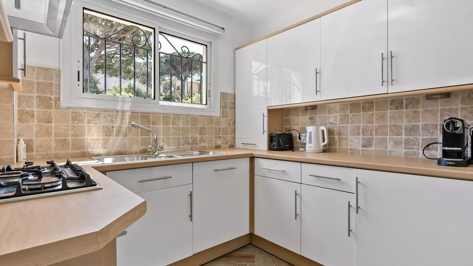 Golf et Mer C5-Kitchen
