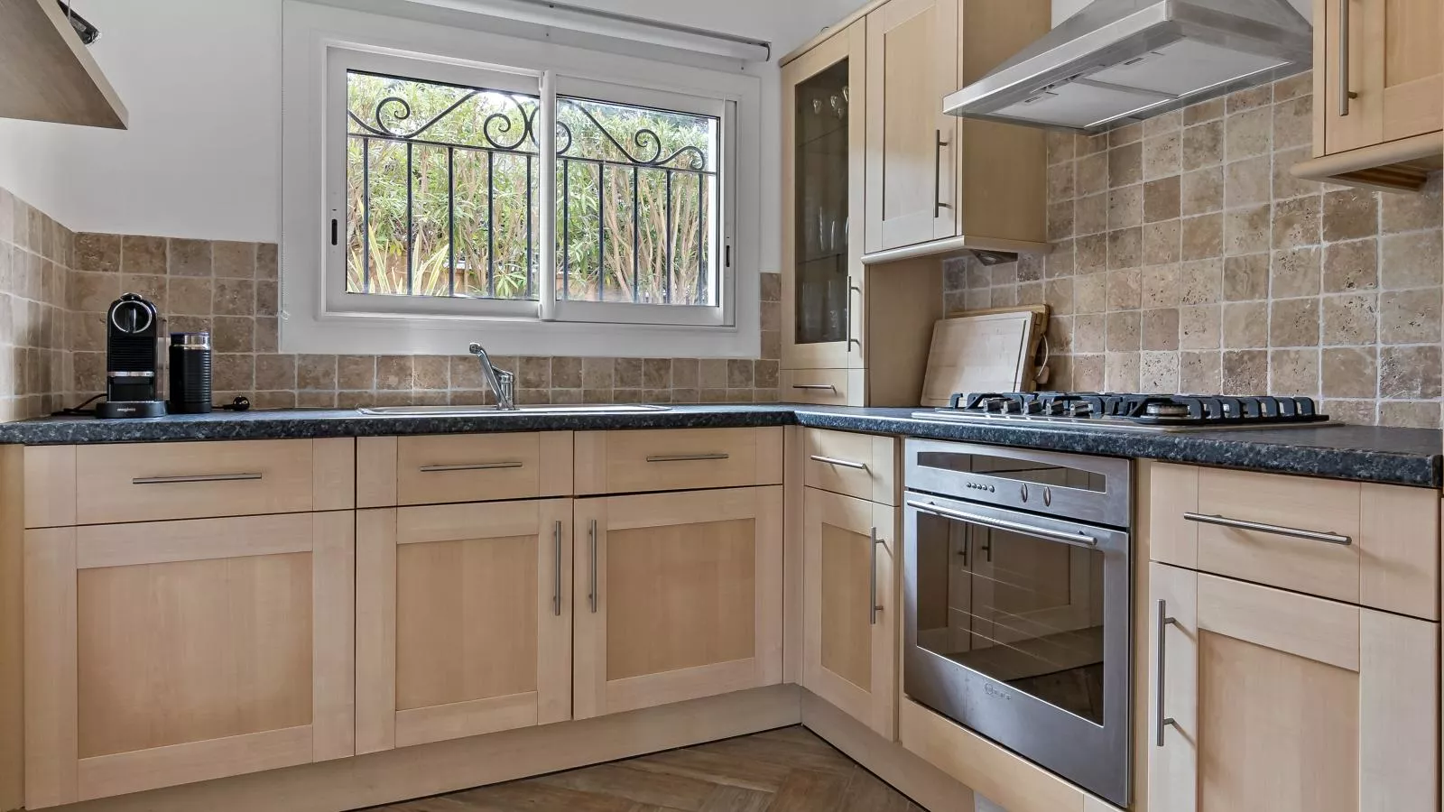 Golf et Mer C5-Kitchen