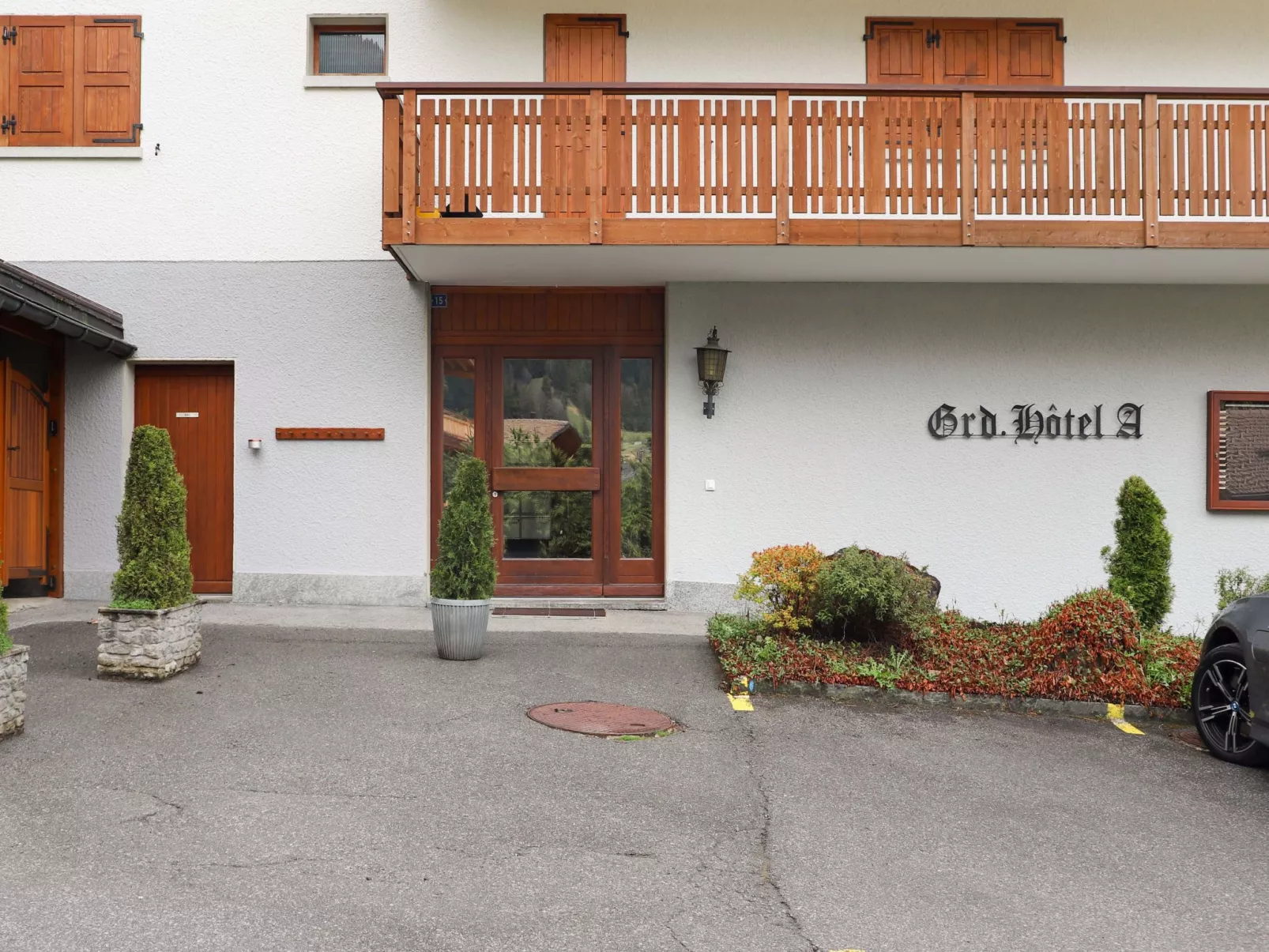 Grand Hôtel A18-Outside
