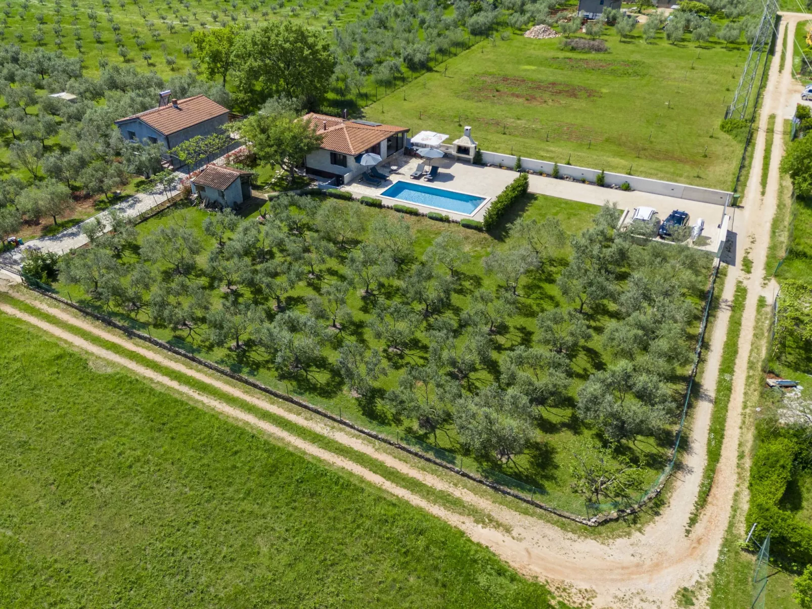 Casa Claudia-Outside