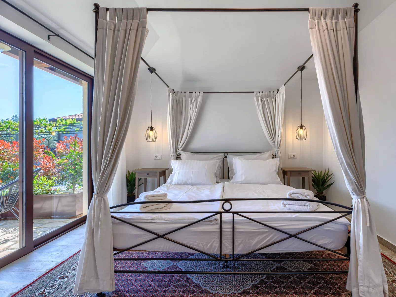 Casa Claudia-Inside