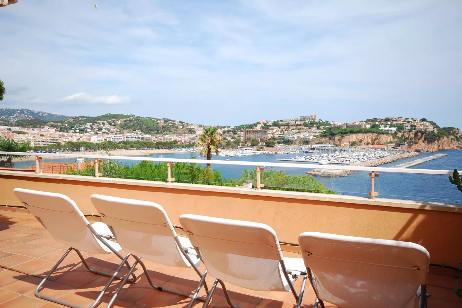 Montecarlo-Terrace balcony