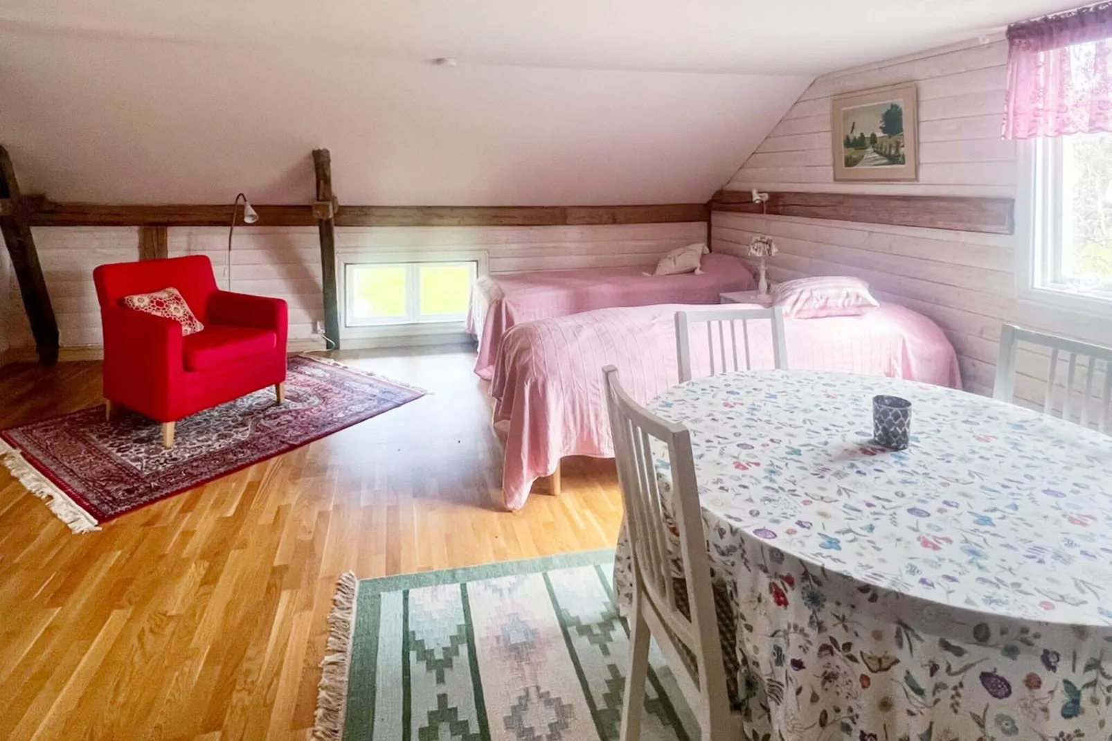 4 person holiday home in HOVMANTORP-Indoor