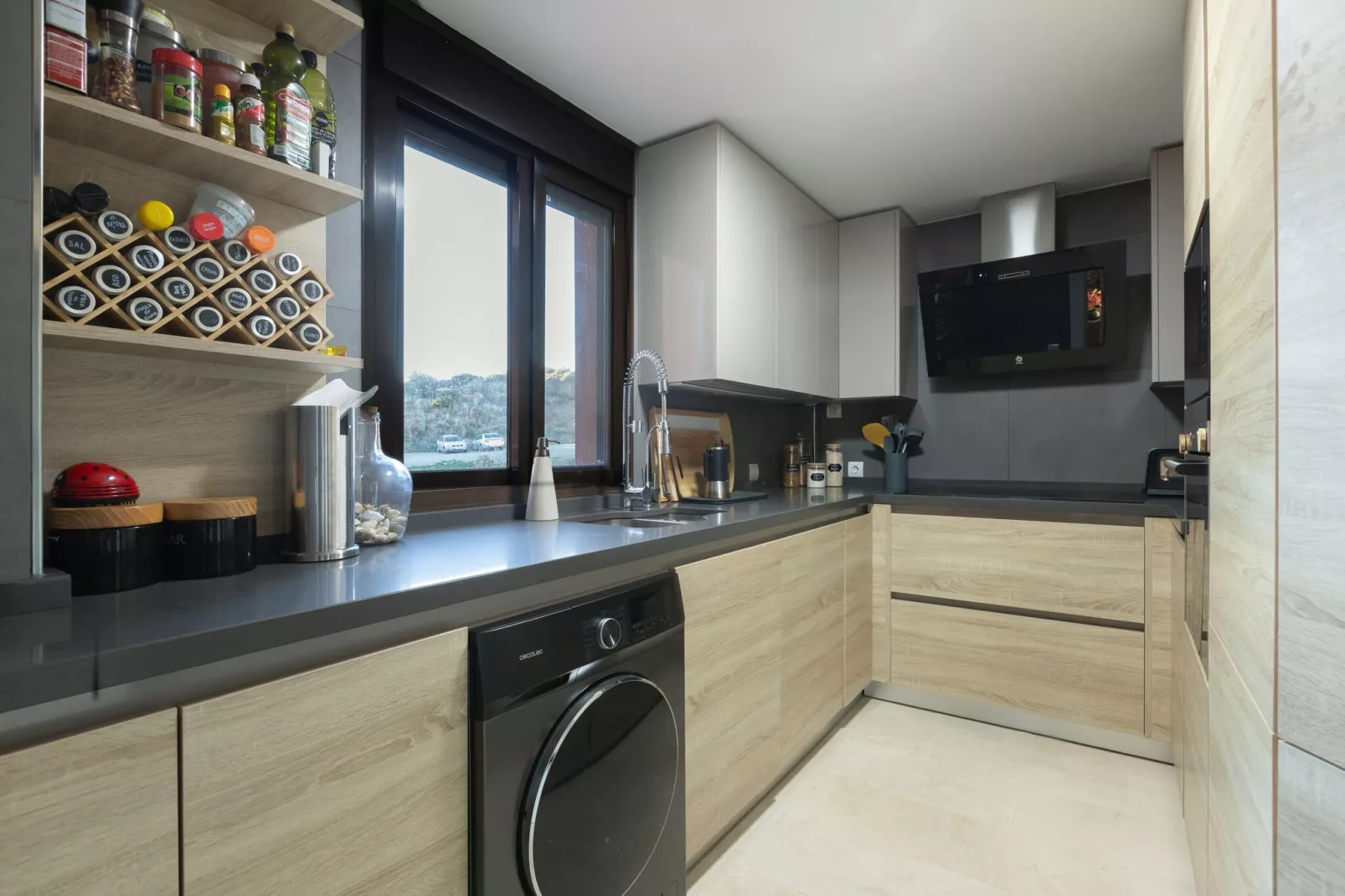 Atico Gran Sol-Kitchen