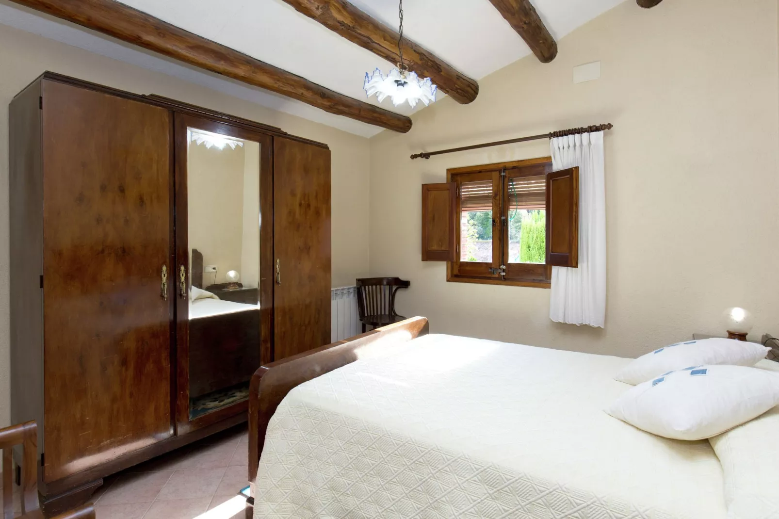 Can Rajoler-Bedroom