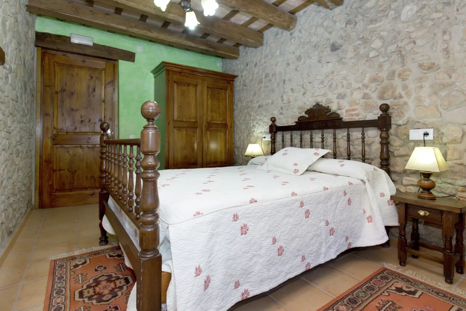 Can Rajoler-Bedroom