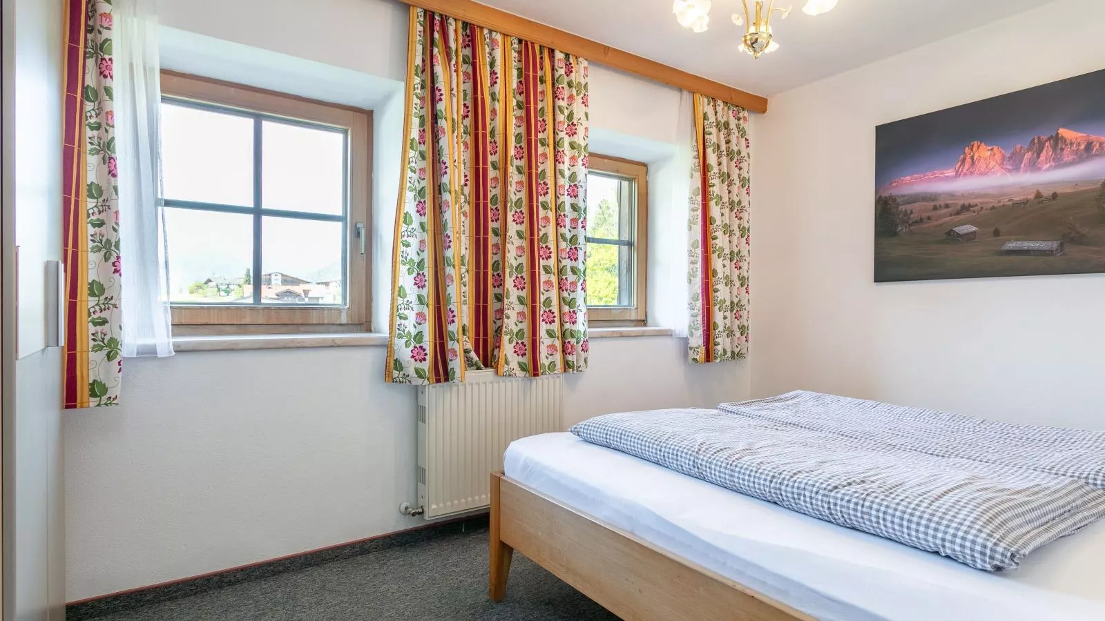 Seppen Top 2-Bedroom