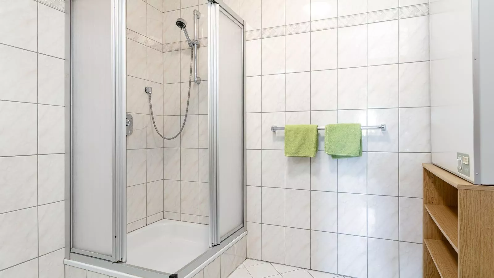 Seppen Top 2-Bathroom