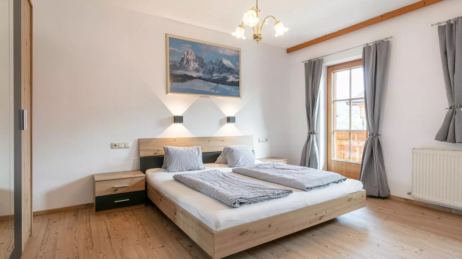 Seppen Top 3-Bedroom