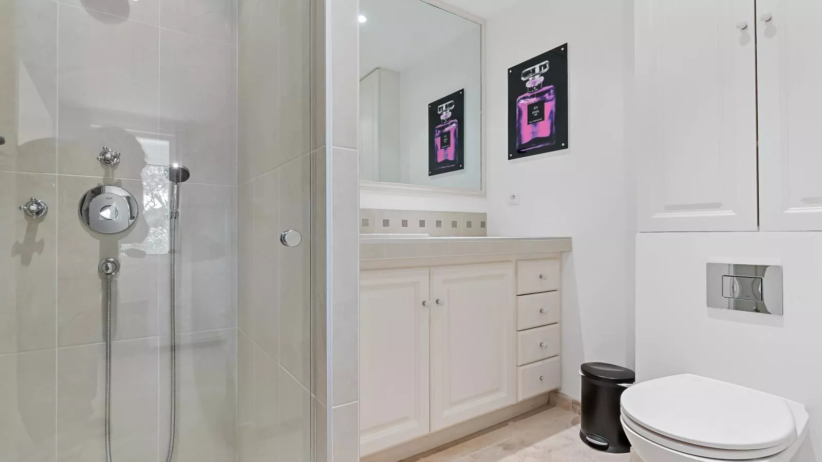 Golf dOr C6-Bathroom
