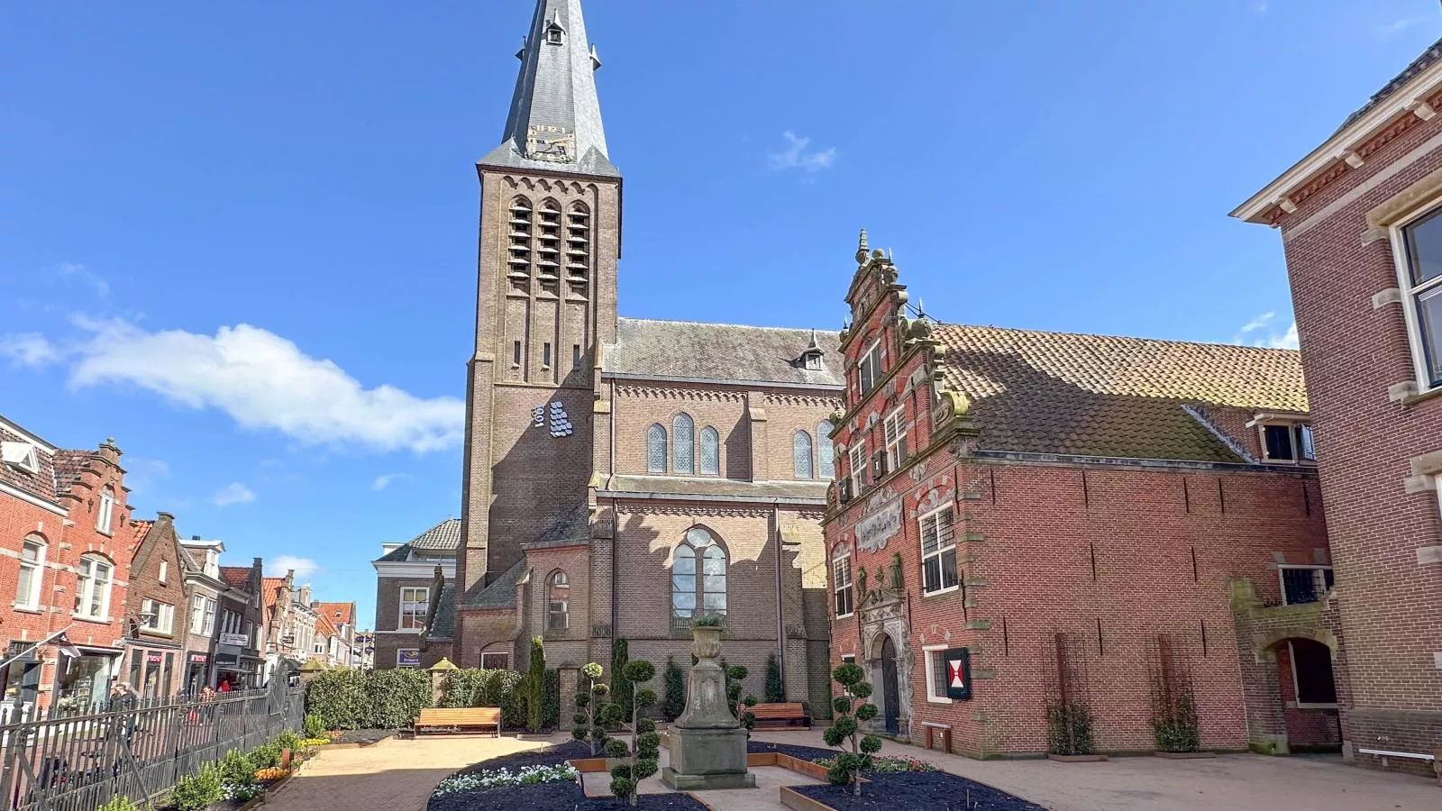 Weeshuis klein-Exterior summer
