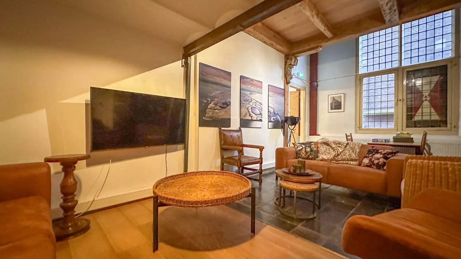 Combi grote en kleine weeshuis-Wohnzimmer