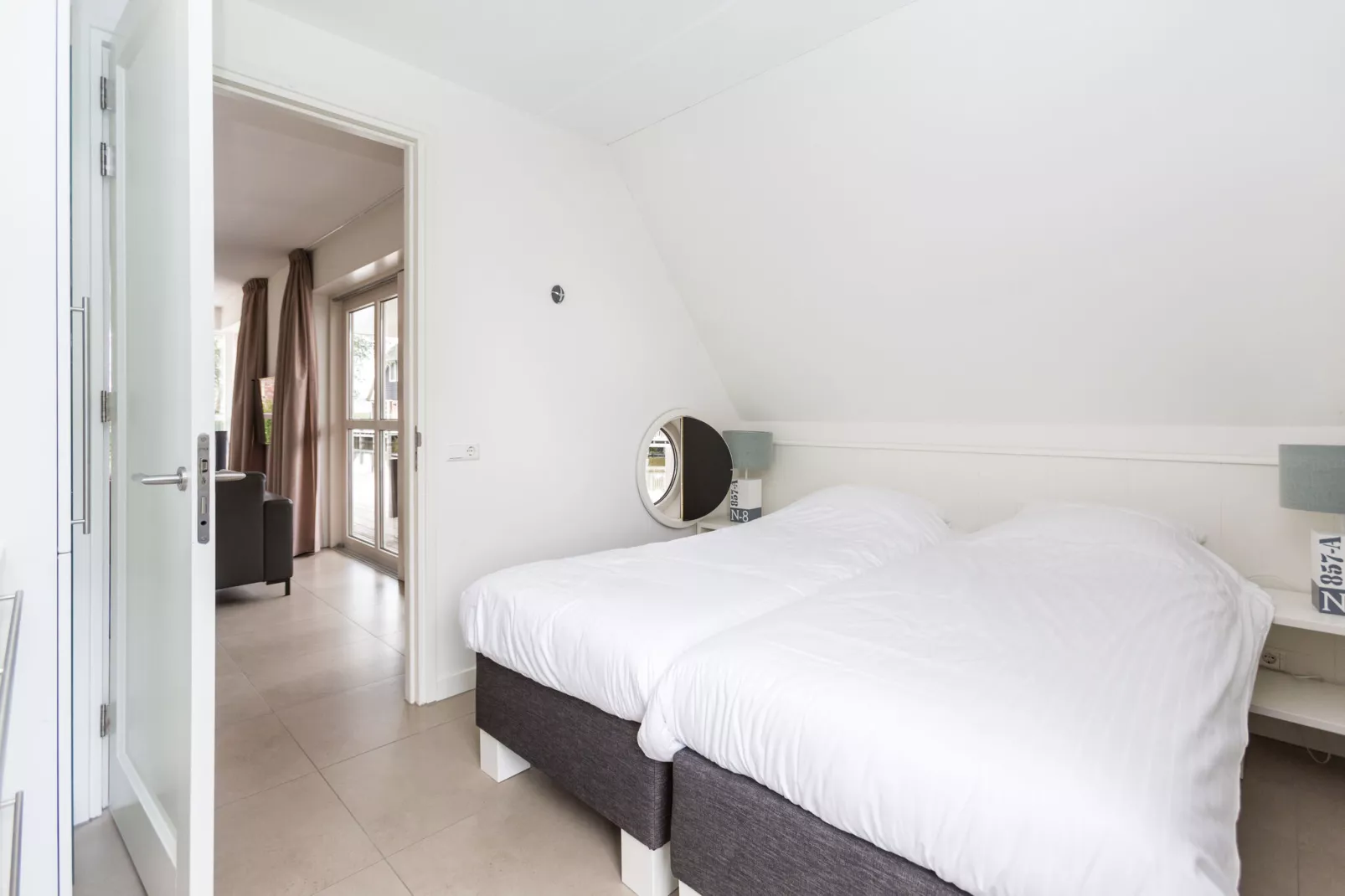 Friese Meren Villa's 15-Bedroom