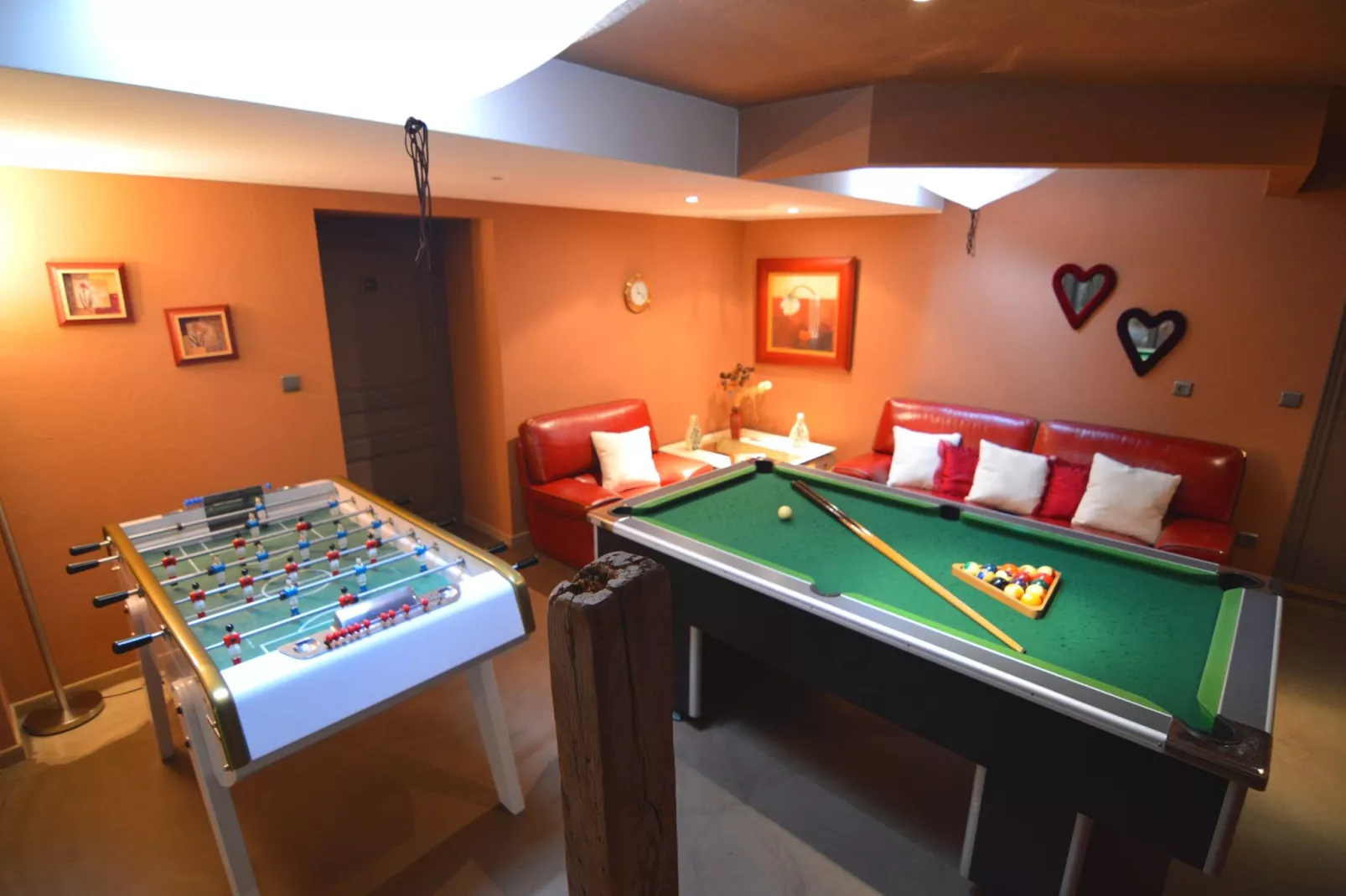 Le Vieux Moulin 16-Recreation room