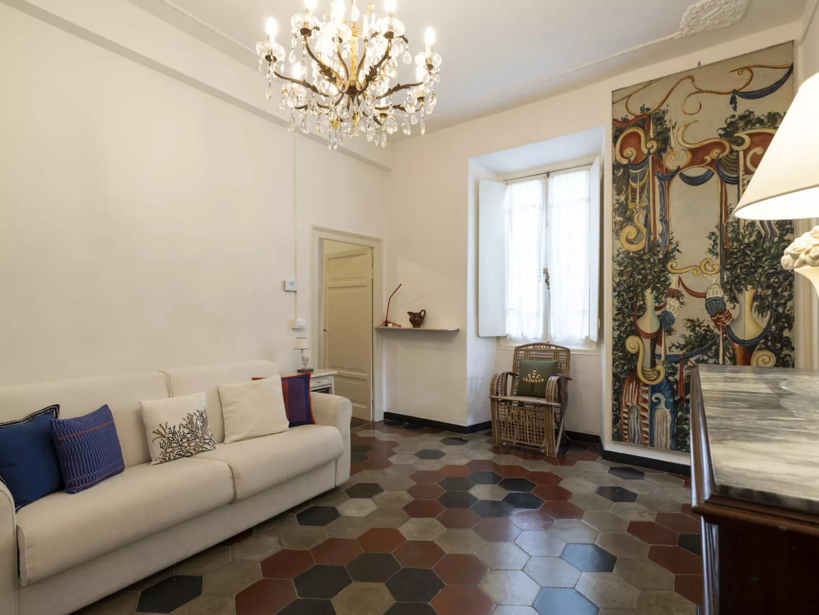 Torre Antica-Inside