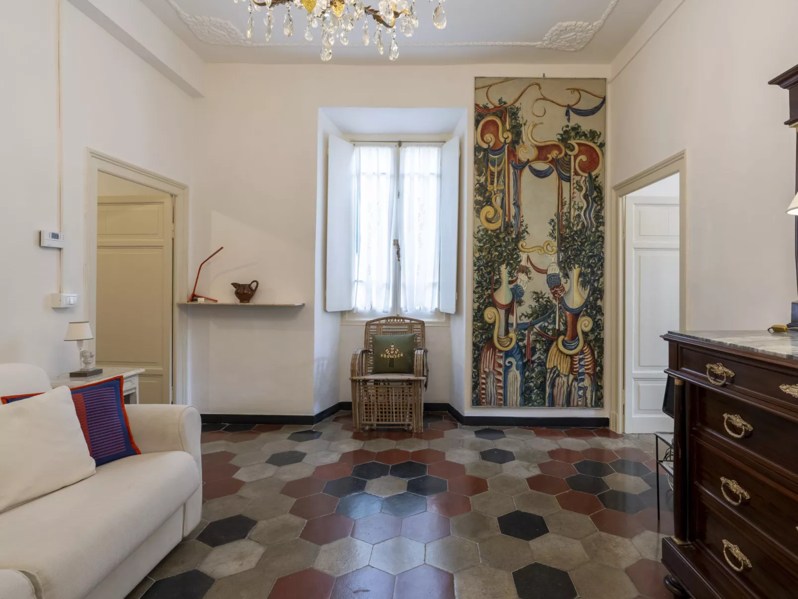 Torre Antica-Inside