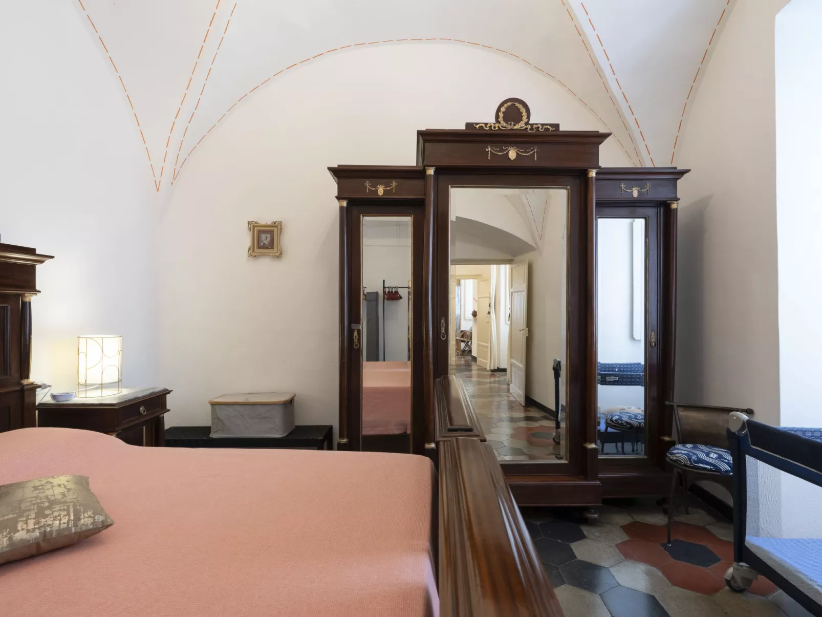 Torre Antica-Inside