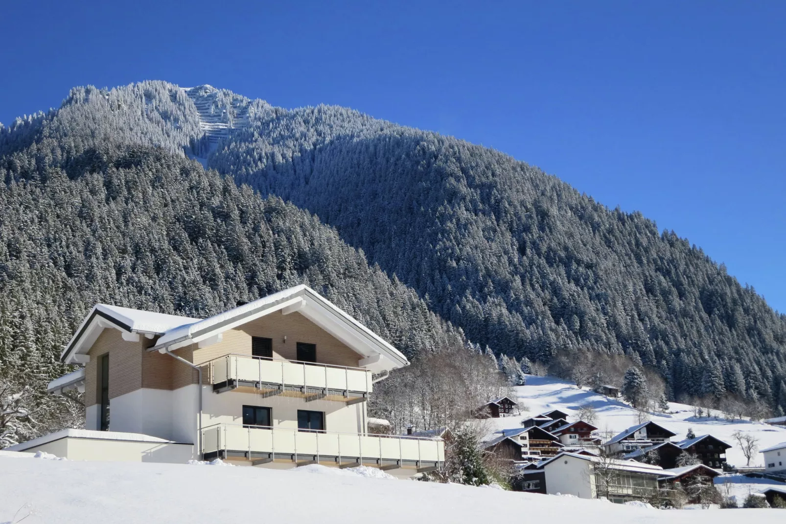 Denise-Außenbereich Winter