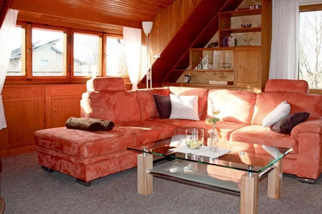 76259-Living room