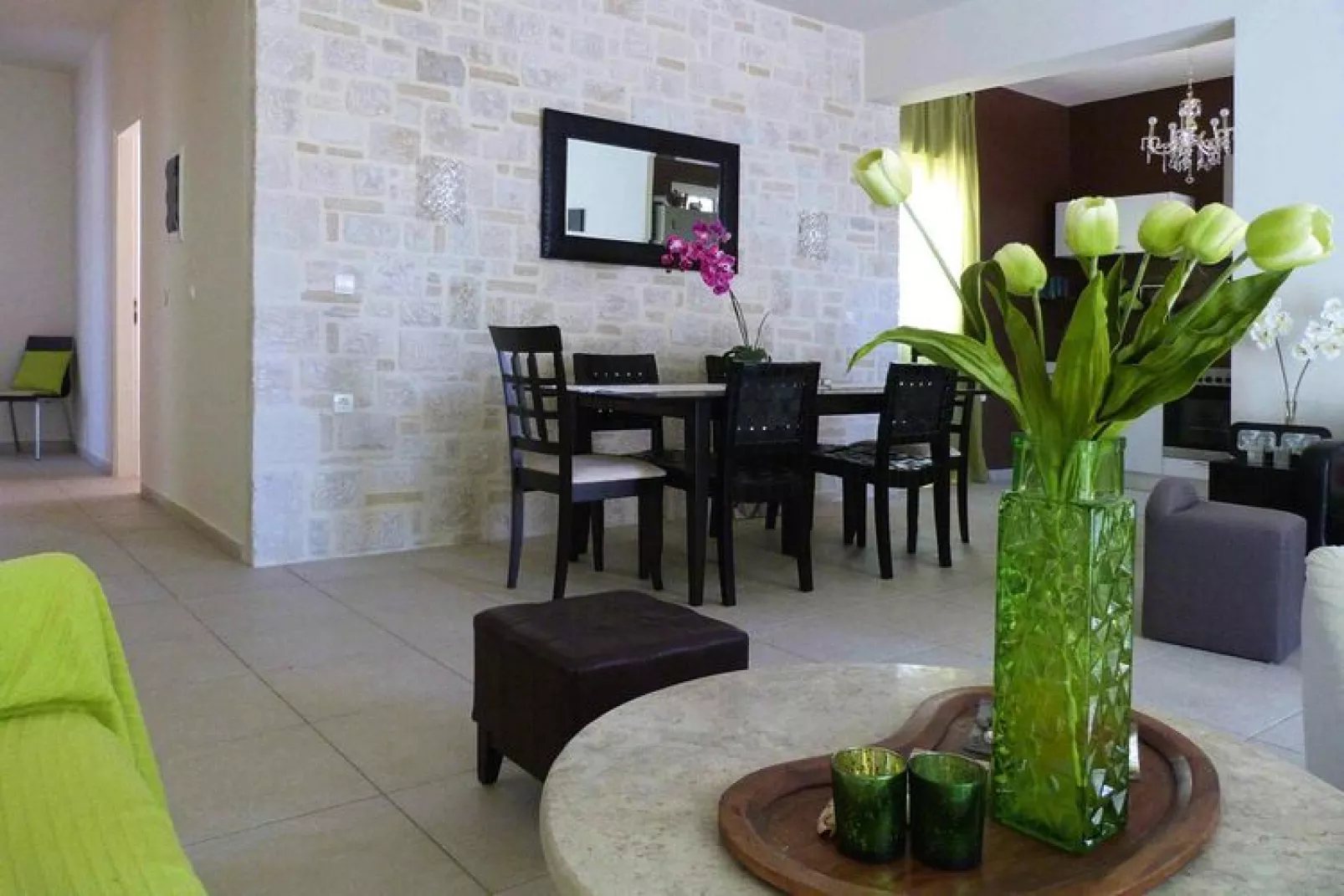 Villas Azure Beach, Nopigia-2-bedroom-villa - 85 sqm with sharing pool-Wohnzimmer