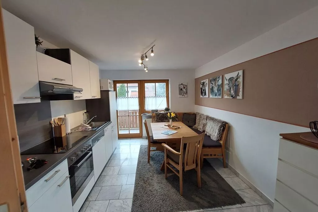 382226-Kitchen
